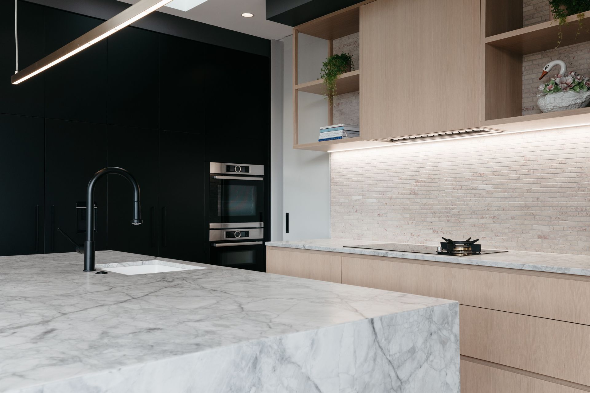 Character with Super White