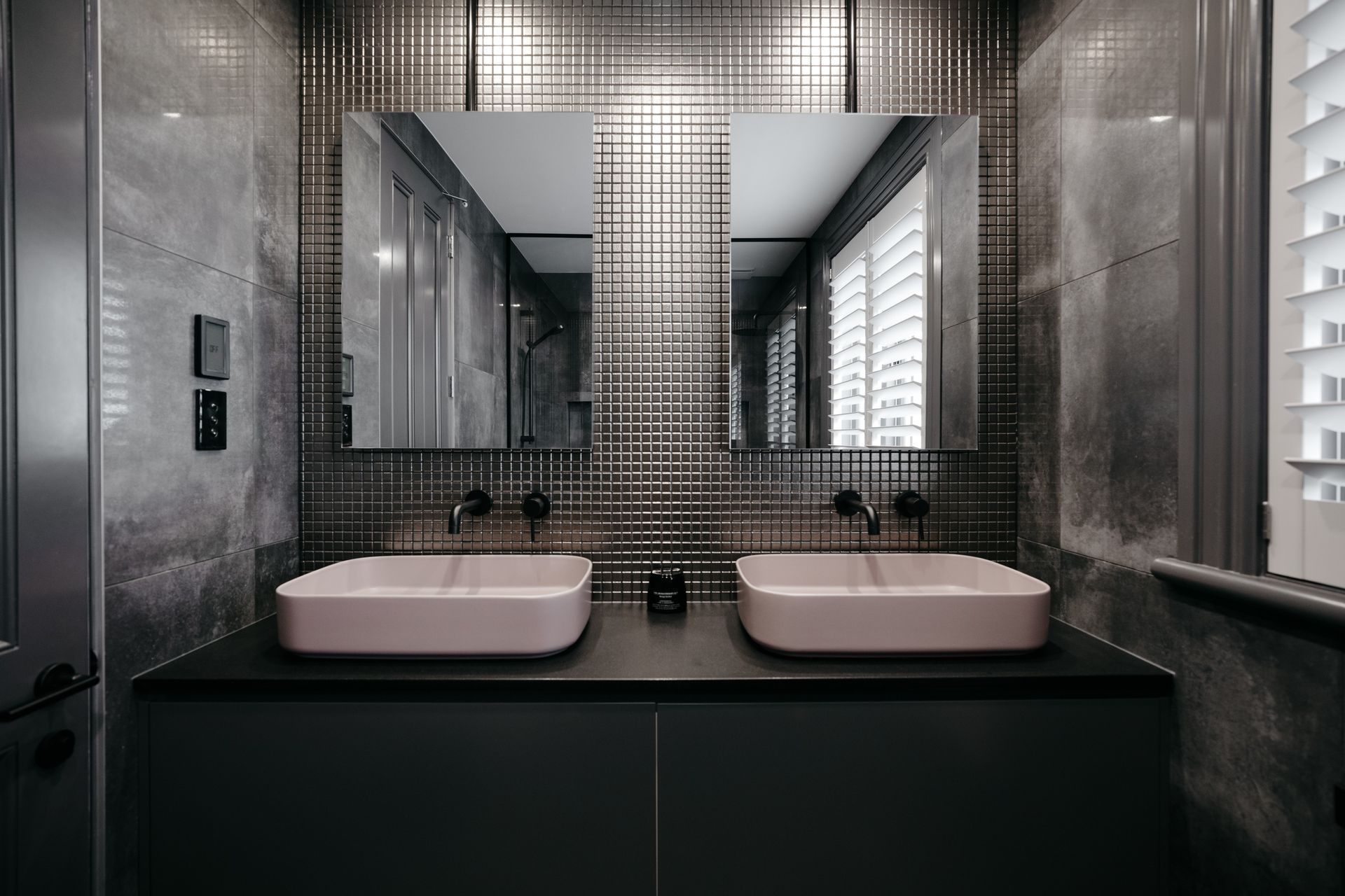 Character with Super White