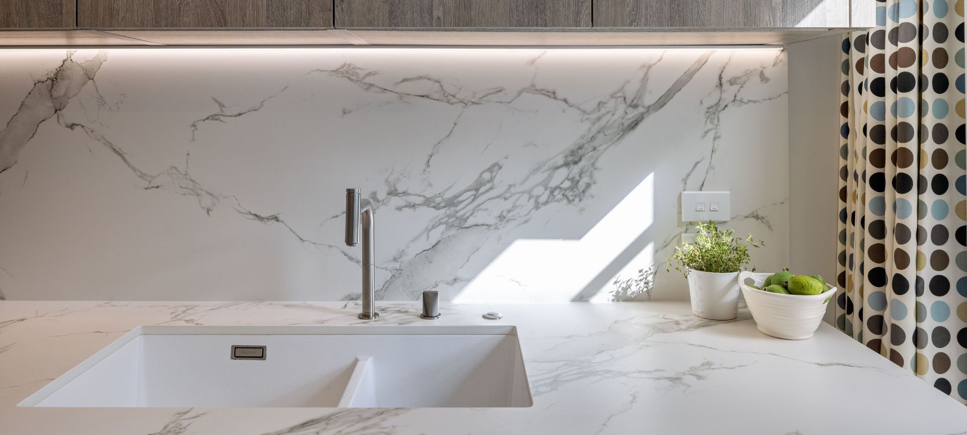 Aura Creates a Beautiful Aura in a Renovated Kitchen banner