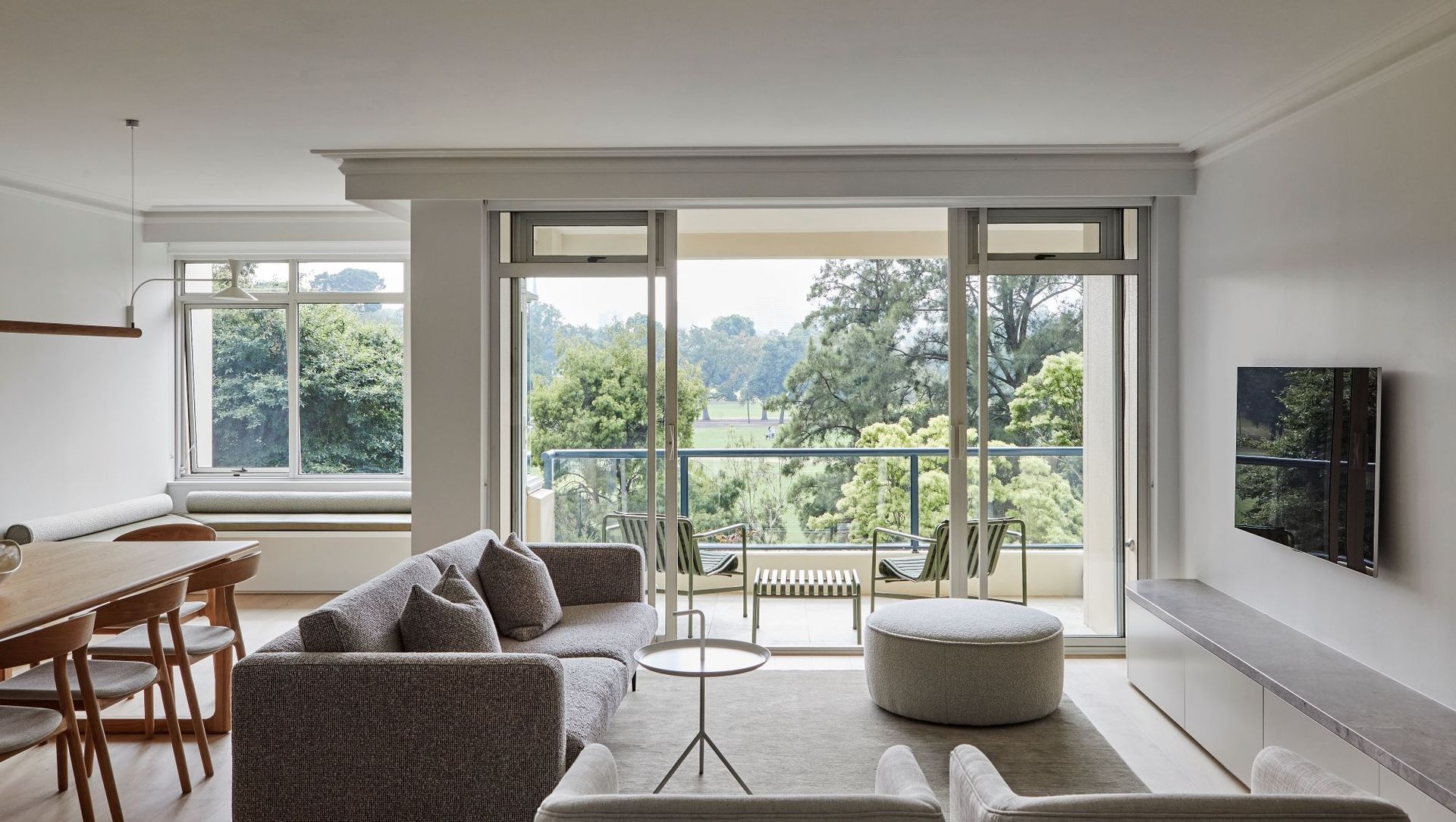 Fawkner Park Apartment | Interior Renovation & Refurbishment banner