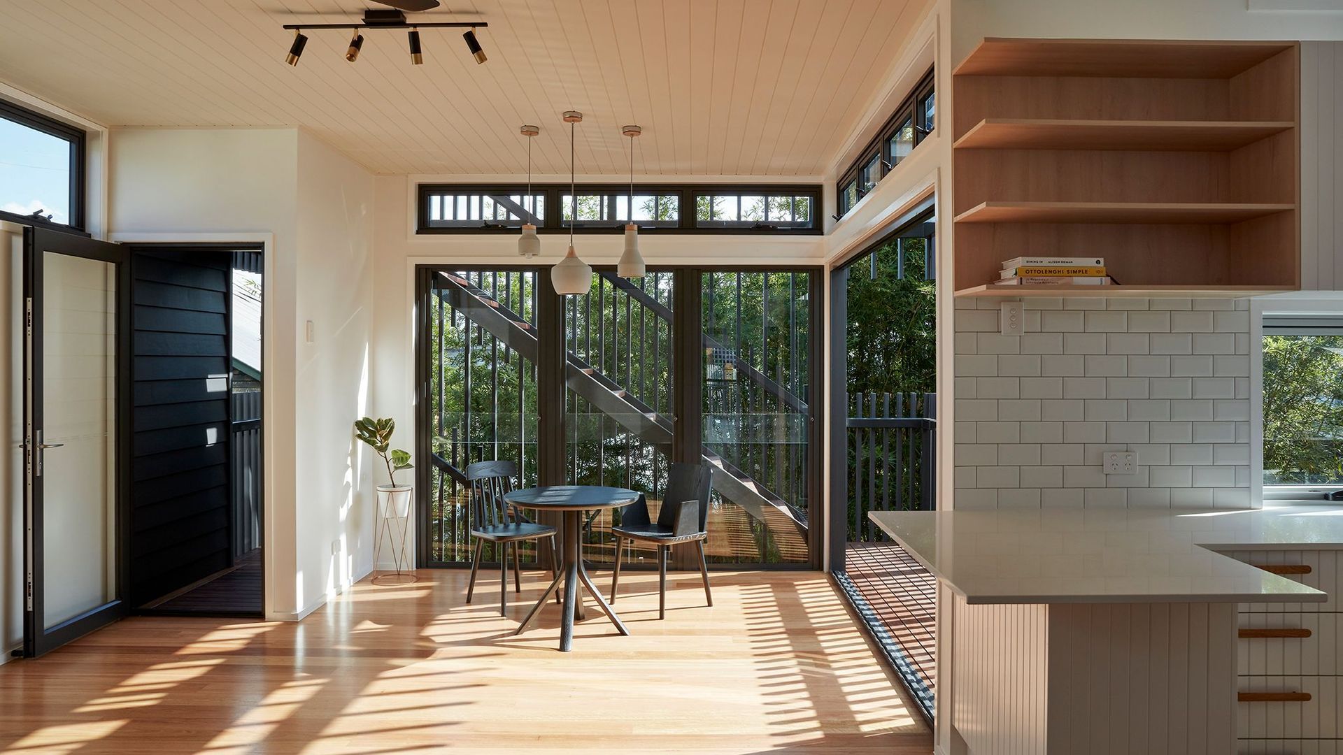 E Residence banner