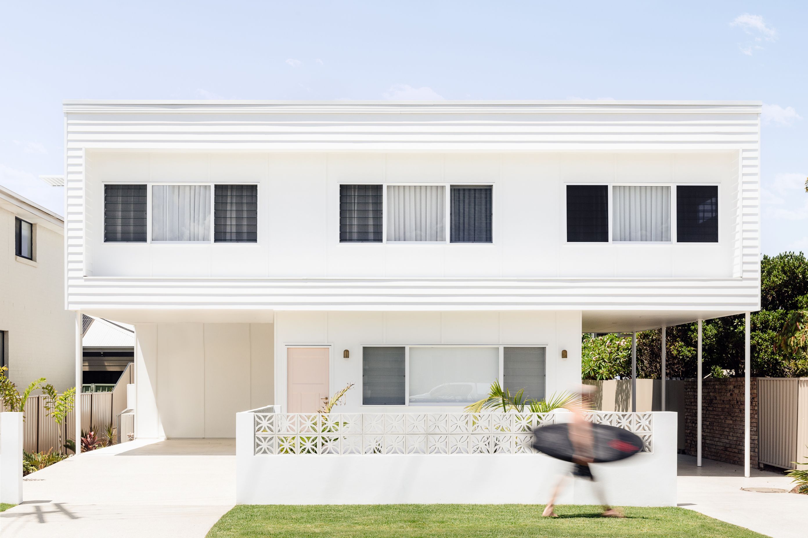 CKS-Projects-Warilla-Beach-House-Architectural-Photography-by-Light-and-Lines00001-v3.jpg