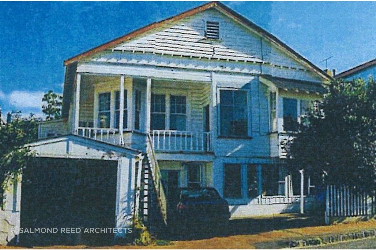 An historic photograph of the house taken during the 1970s gives an indication of the original design of the house.