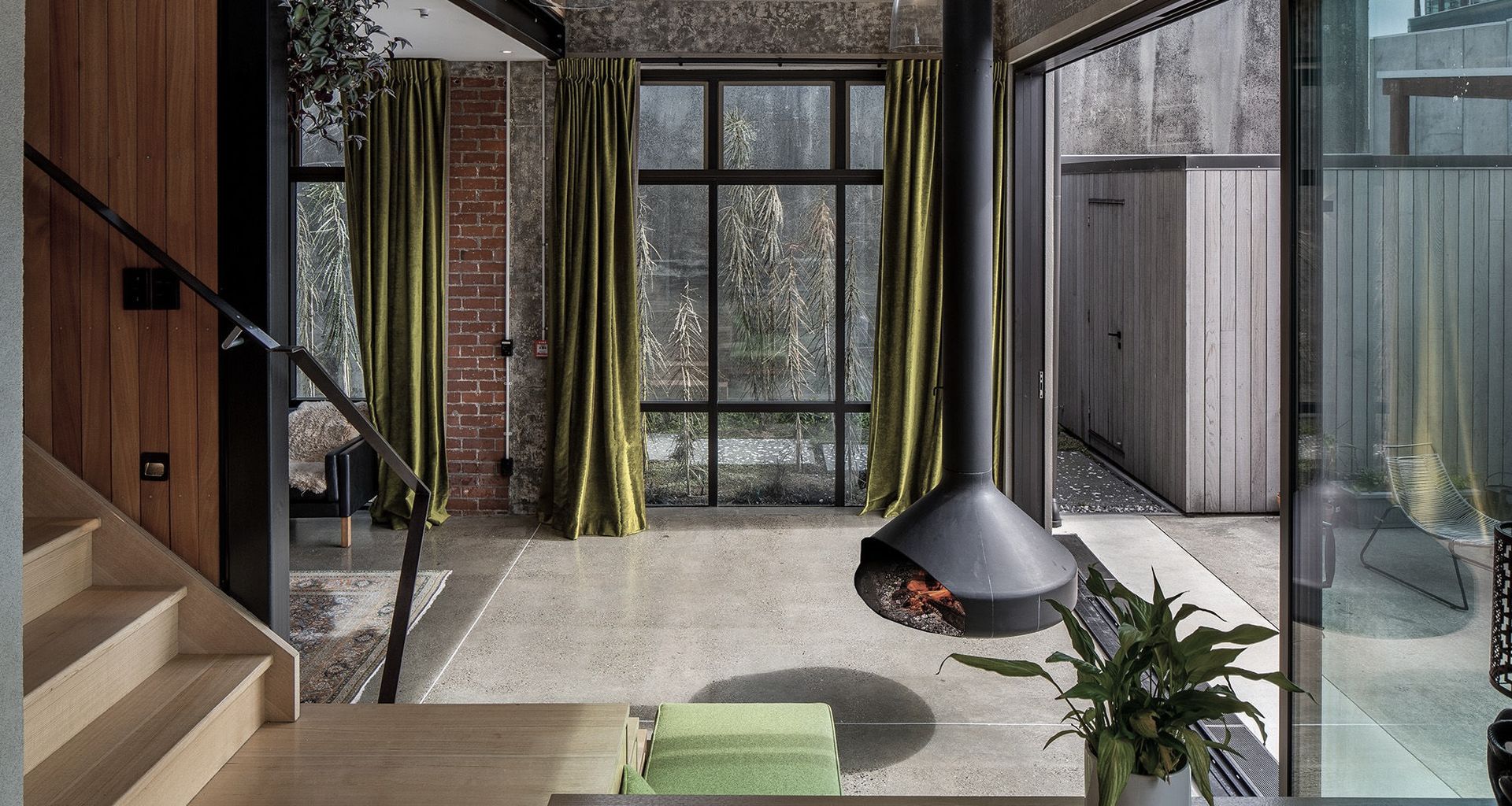 Carbonic Ice Apartment banner