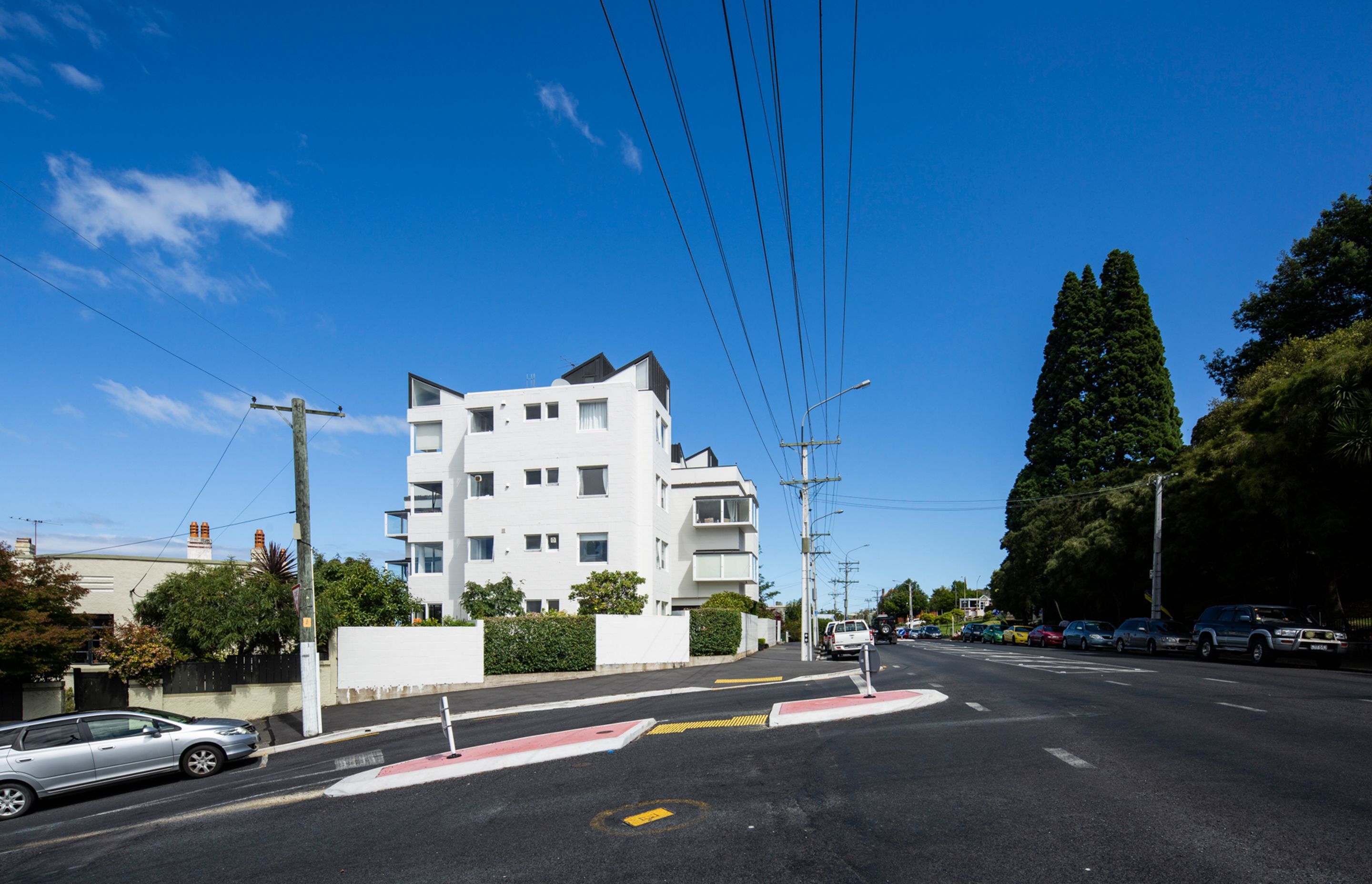 Cargill Court Apartments (1973)