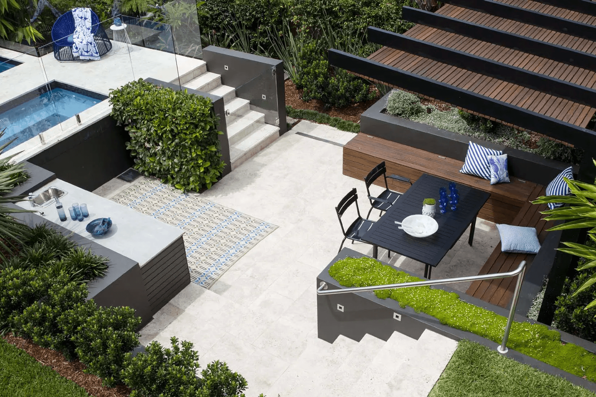 First Choice Classic Travertine Tumbled | Project by Landart