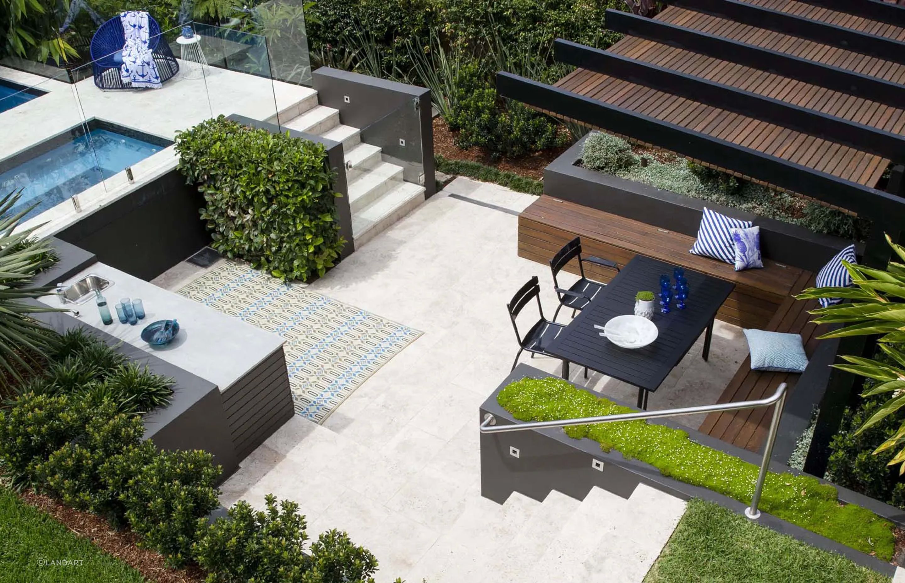 First Choice Classic Travertine Tumbled | Project by Landart
