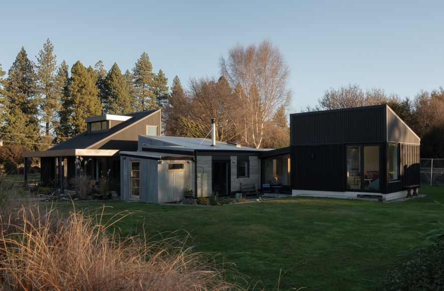 Pointy Flat House