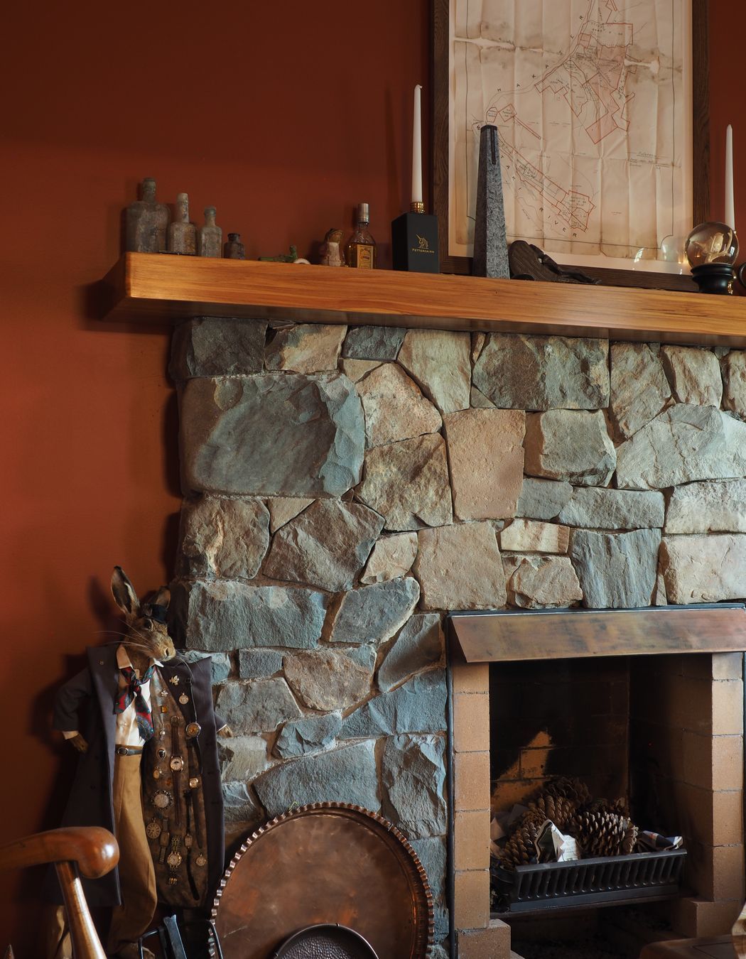 Chaplin-Crooks-ArchitectsWalnut-CottageFireplace-in-whisky-room.JPG