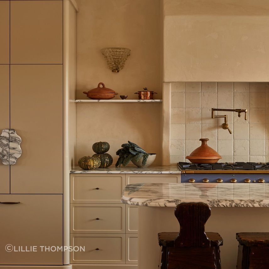 CloStudiosVillaDesFleursLillieThompson09.jpg