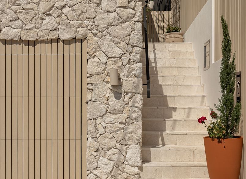 Kuća Hvar, Clovelly