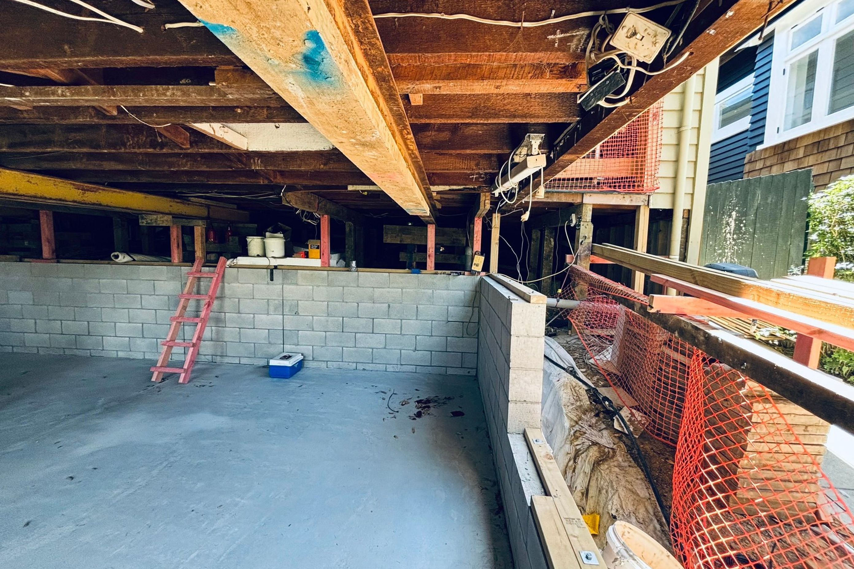 Concrete-block-retaining-wall-contractors-near-me-Auckland.JPEG