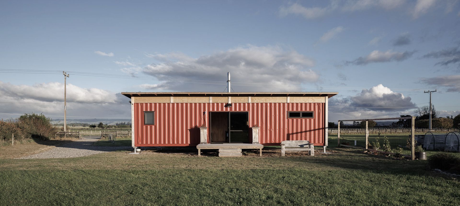 40ft Shipping Container House banner
