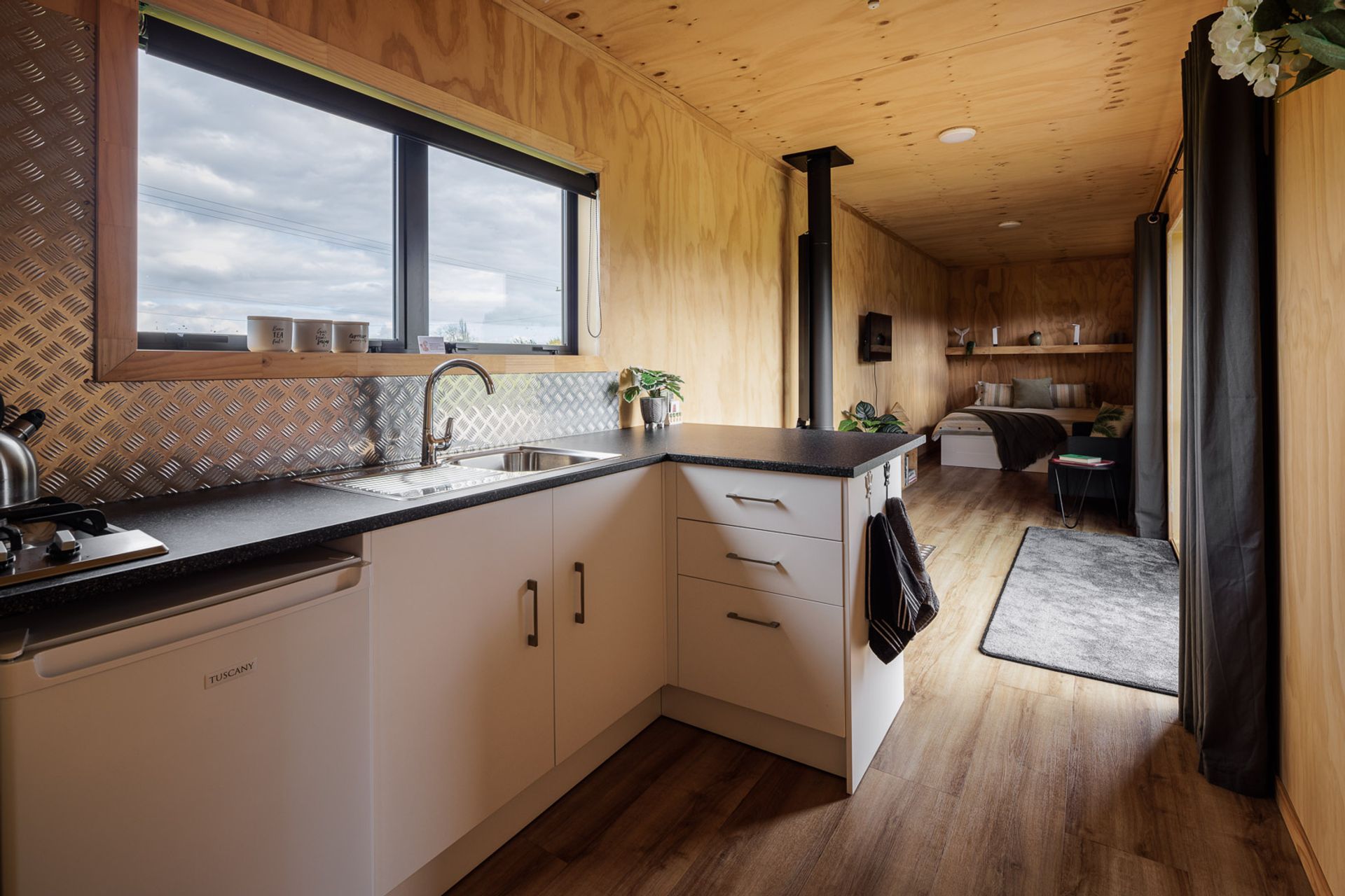 40ft Shipping Container House