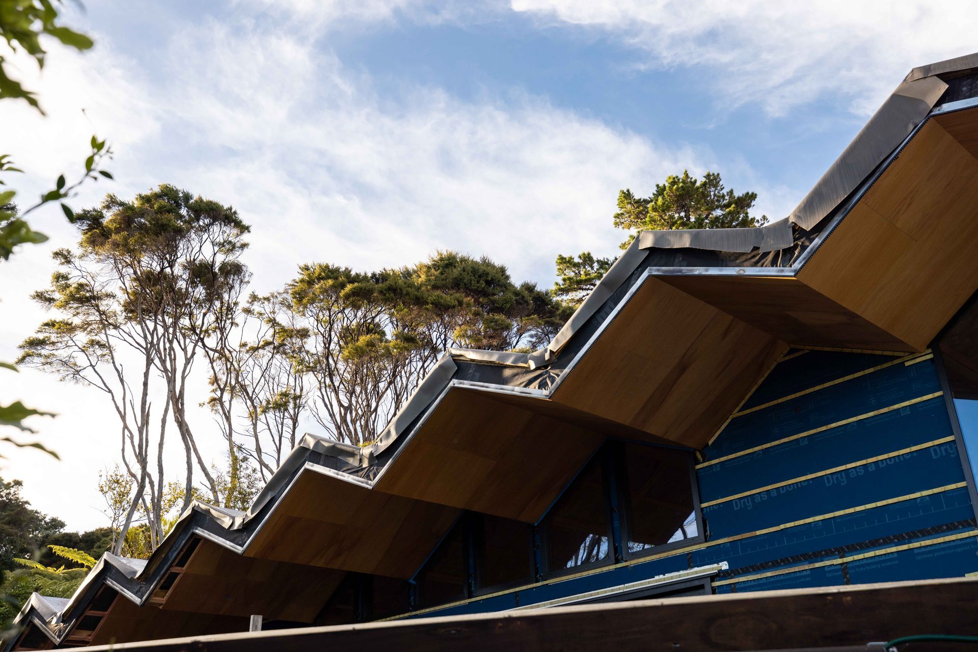 Woodfern Cres, Titirangi