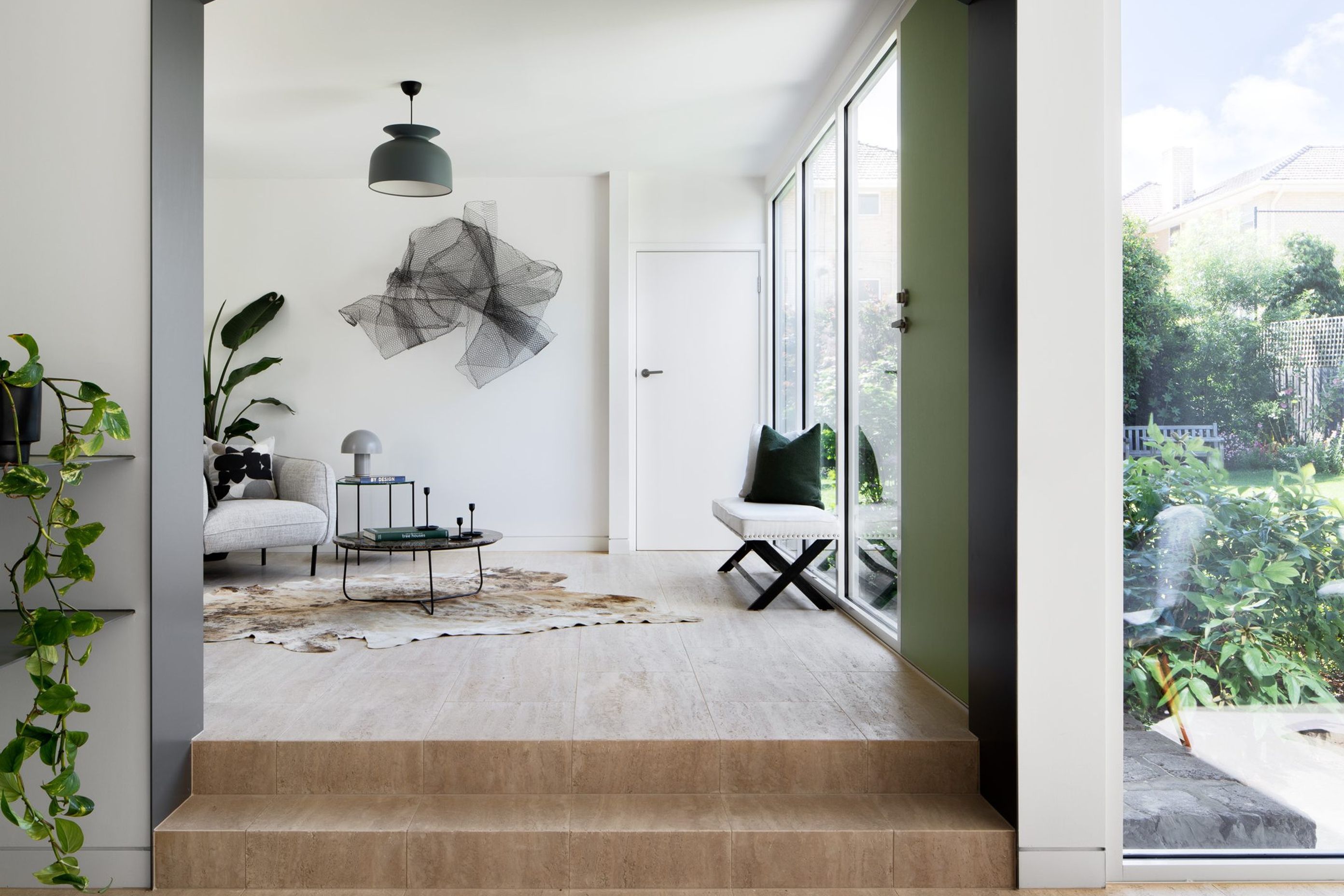 Curve House