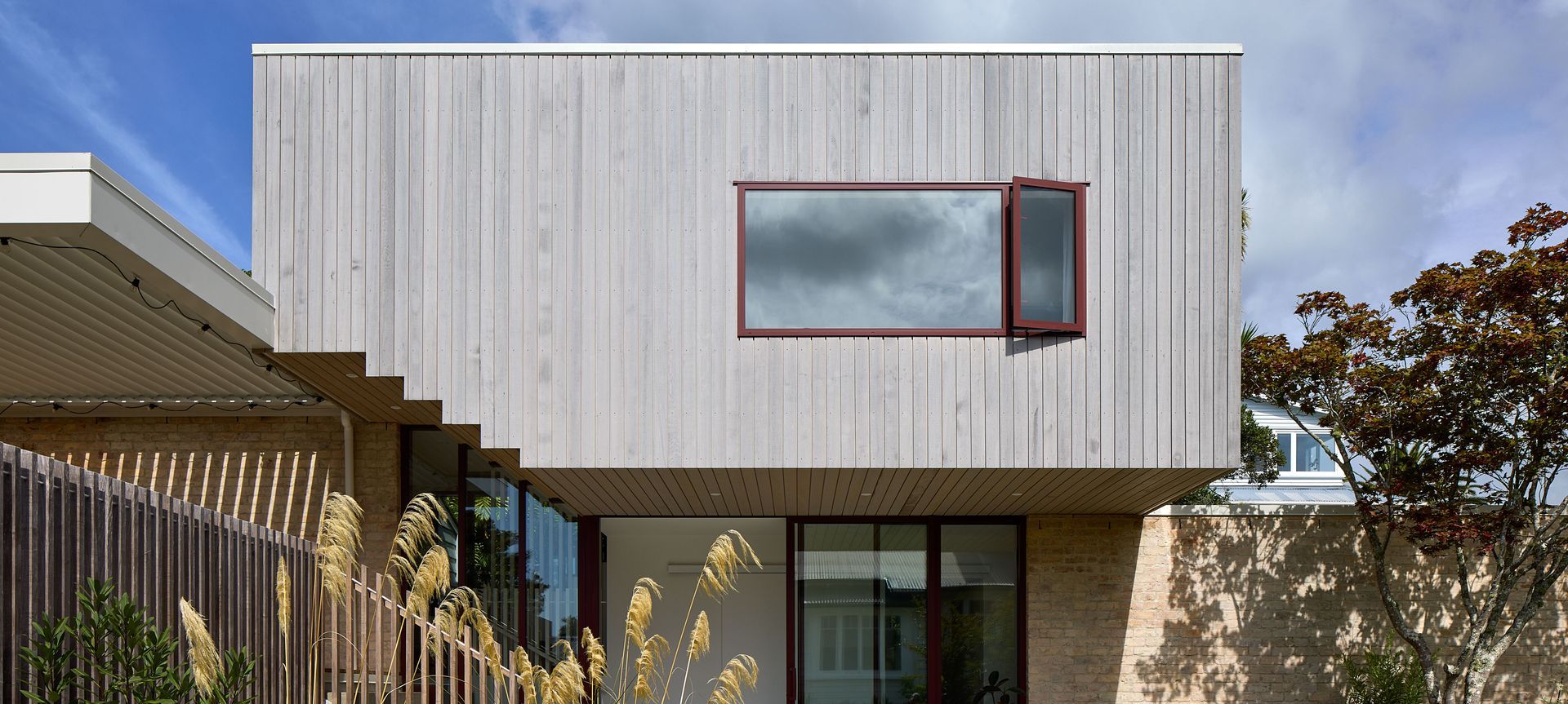 Narrow Neck banner