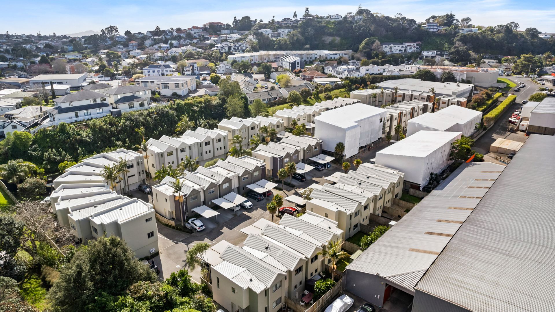 Hunters Park Drive, Three Kings video