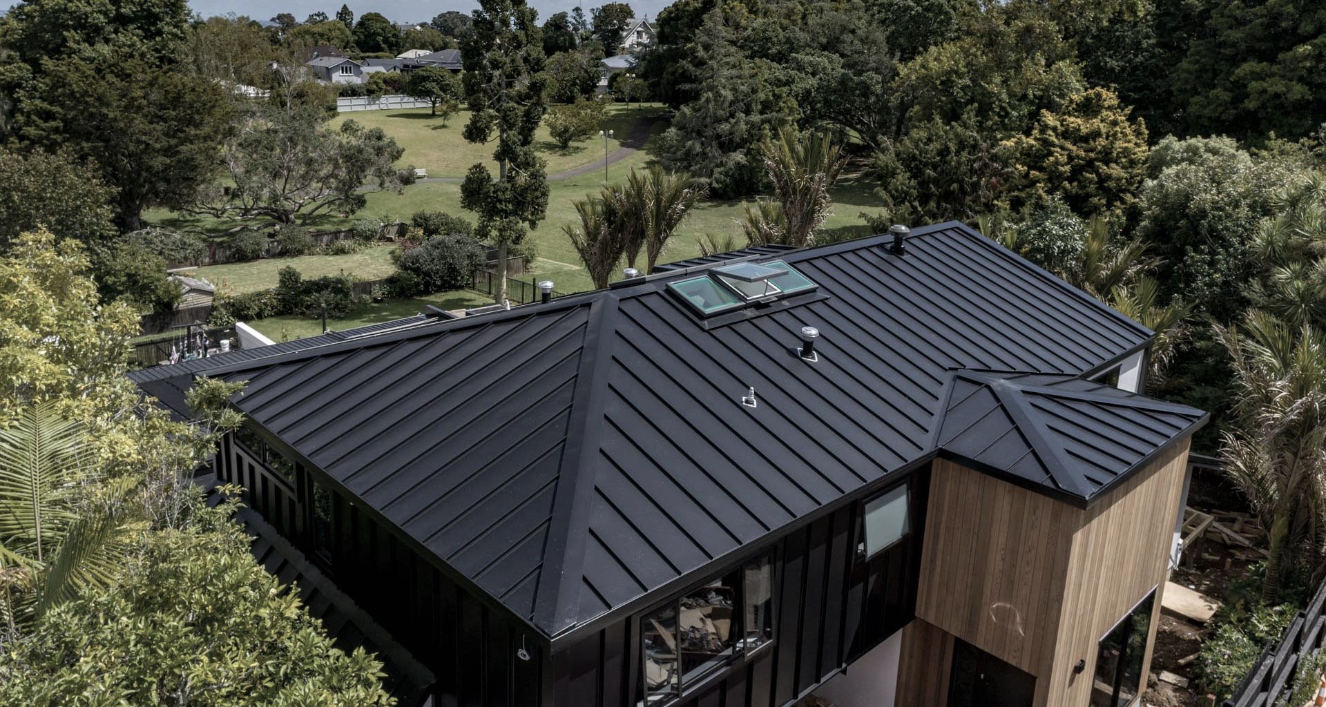 Metalhartt Roofing - Residential - St Leonards Road banner