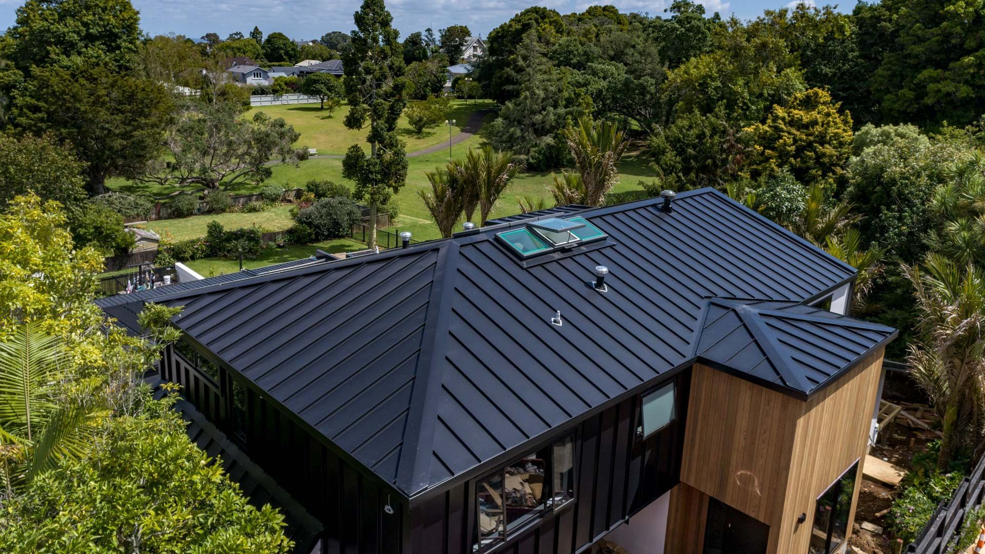 Metalhartt Roofing - Residential - St Leonards Road banner