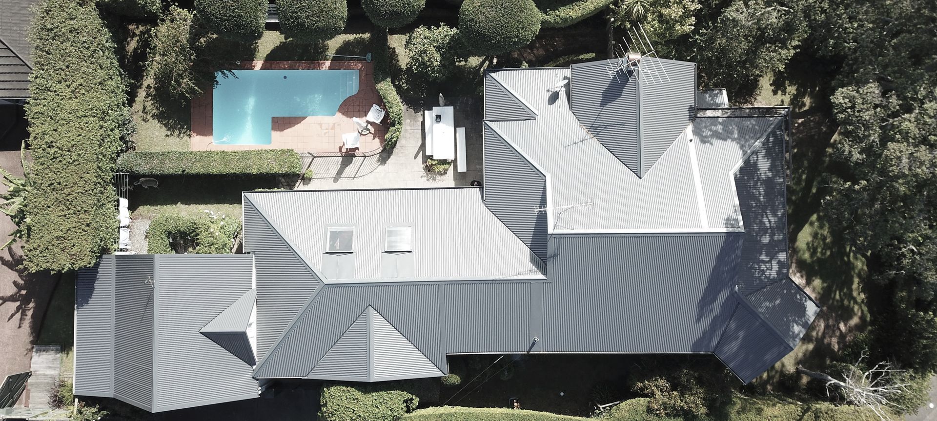 Remuera Re-roof banner
