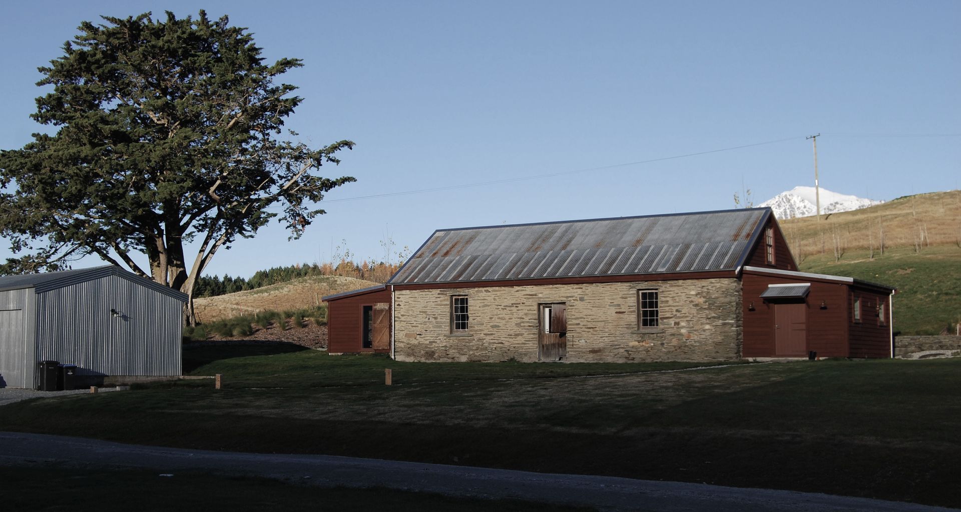 Balfour Stables banner