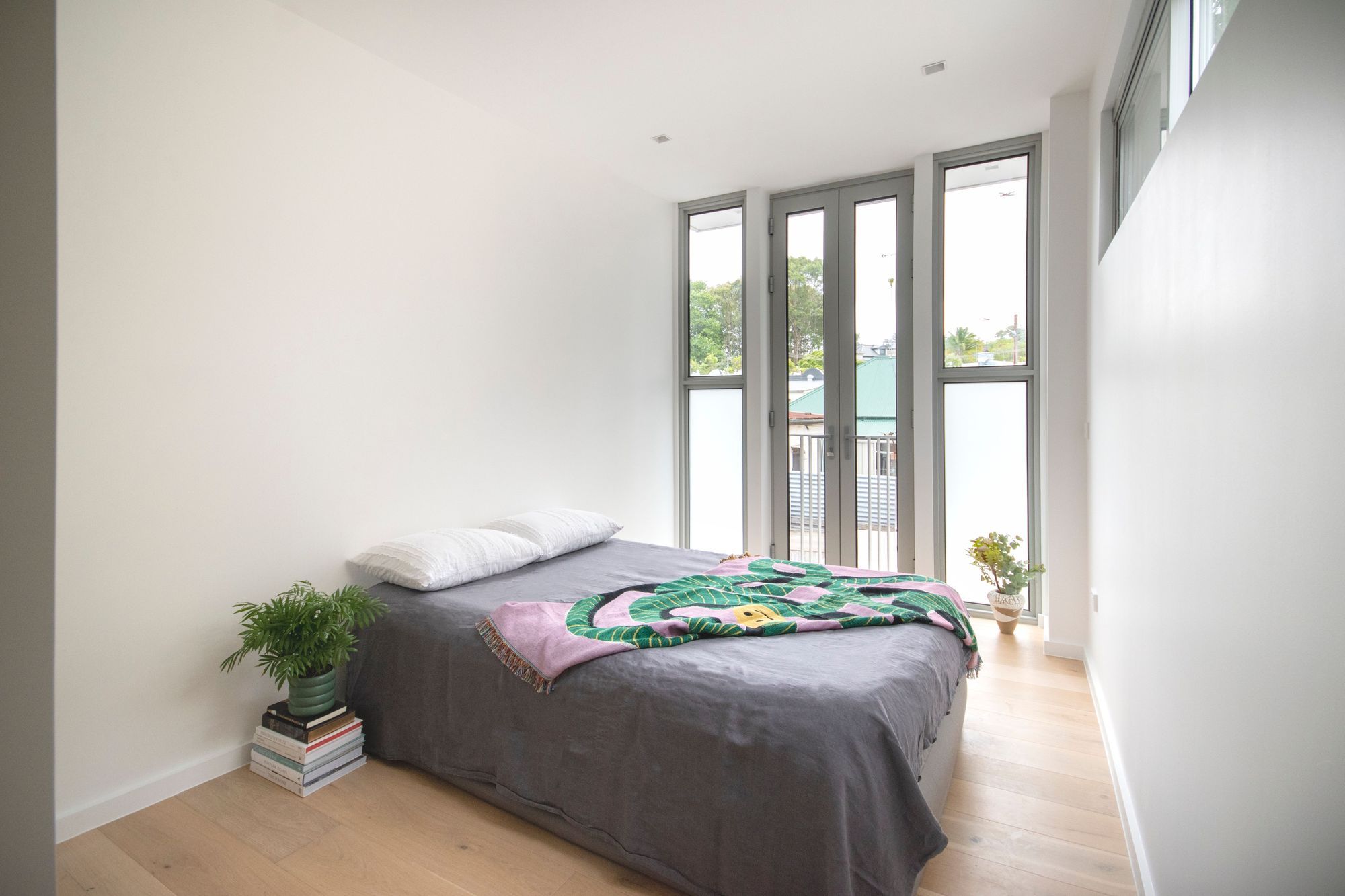 Lions Court, Erskineville
