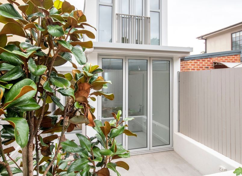 Lions Court, Erskineville