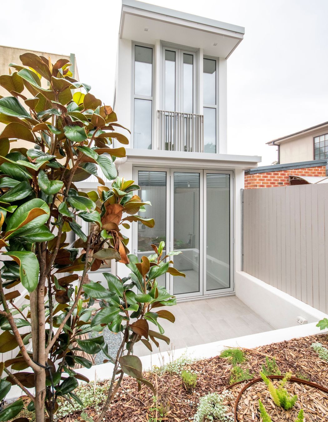 Lions Court, Erskineville