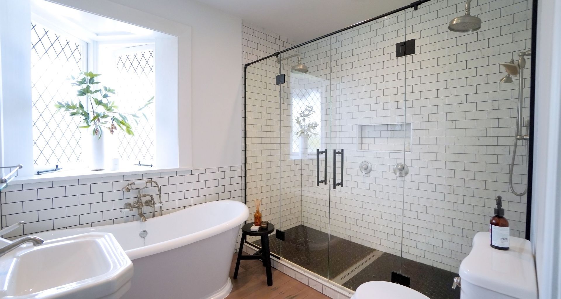 Vintage Bathroom Renovation for a 1920's home in Greenhithe, Auckland banner