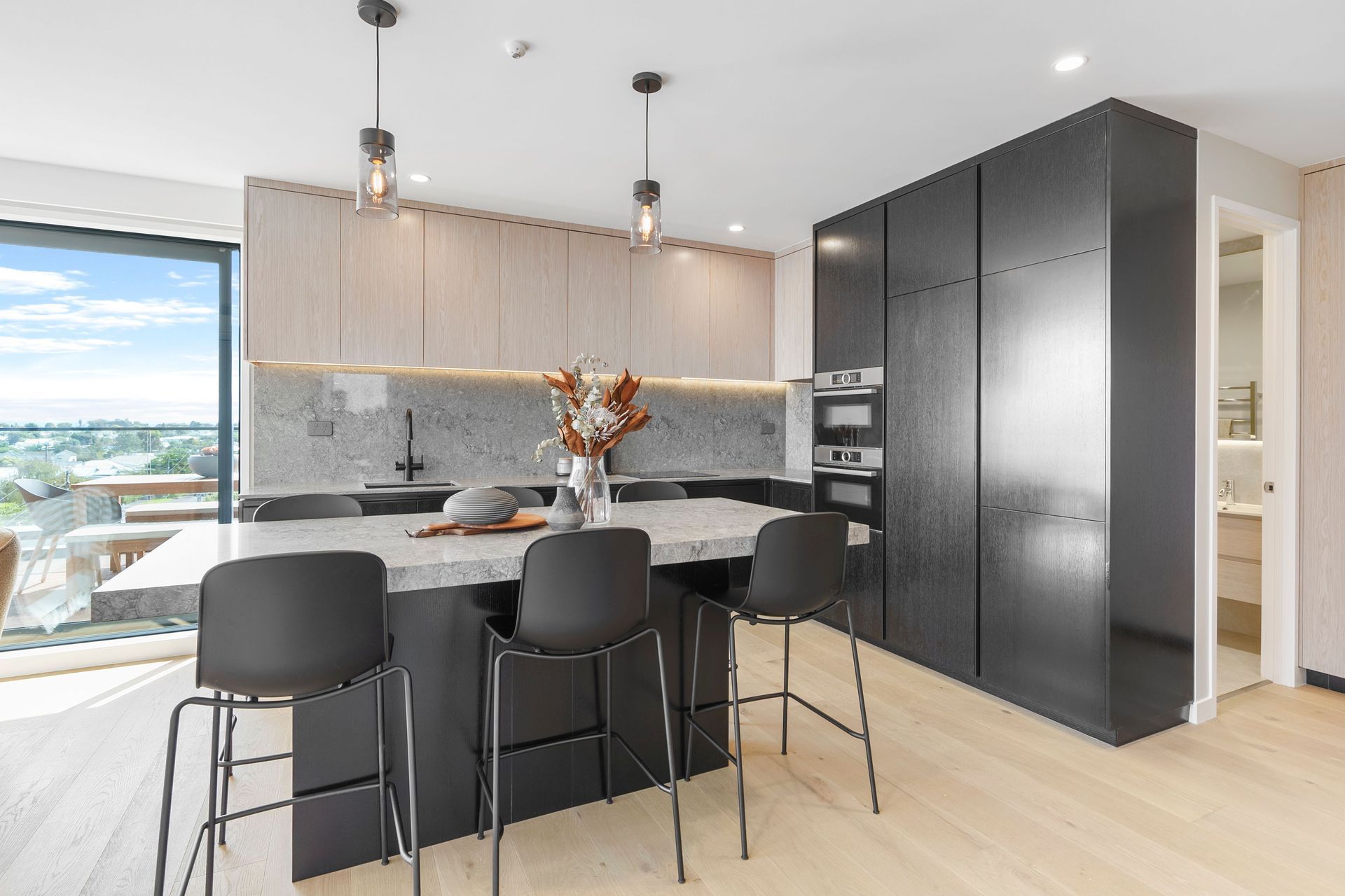 Pt Chevalier Apartment Kitchen