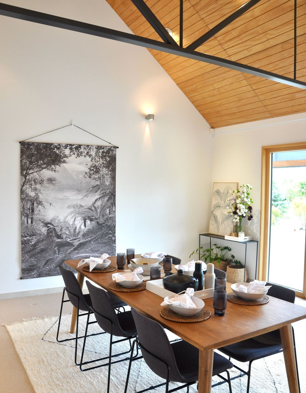 Home Staging, Colour Consult and Interior Design - Dry Hills Rise