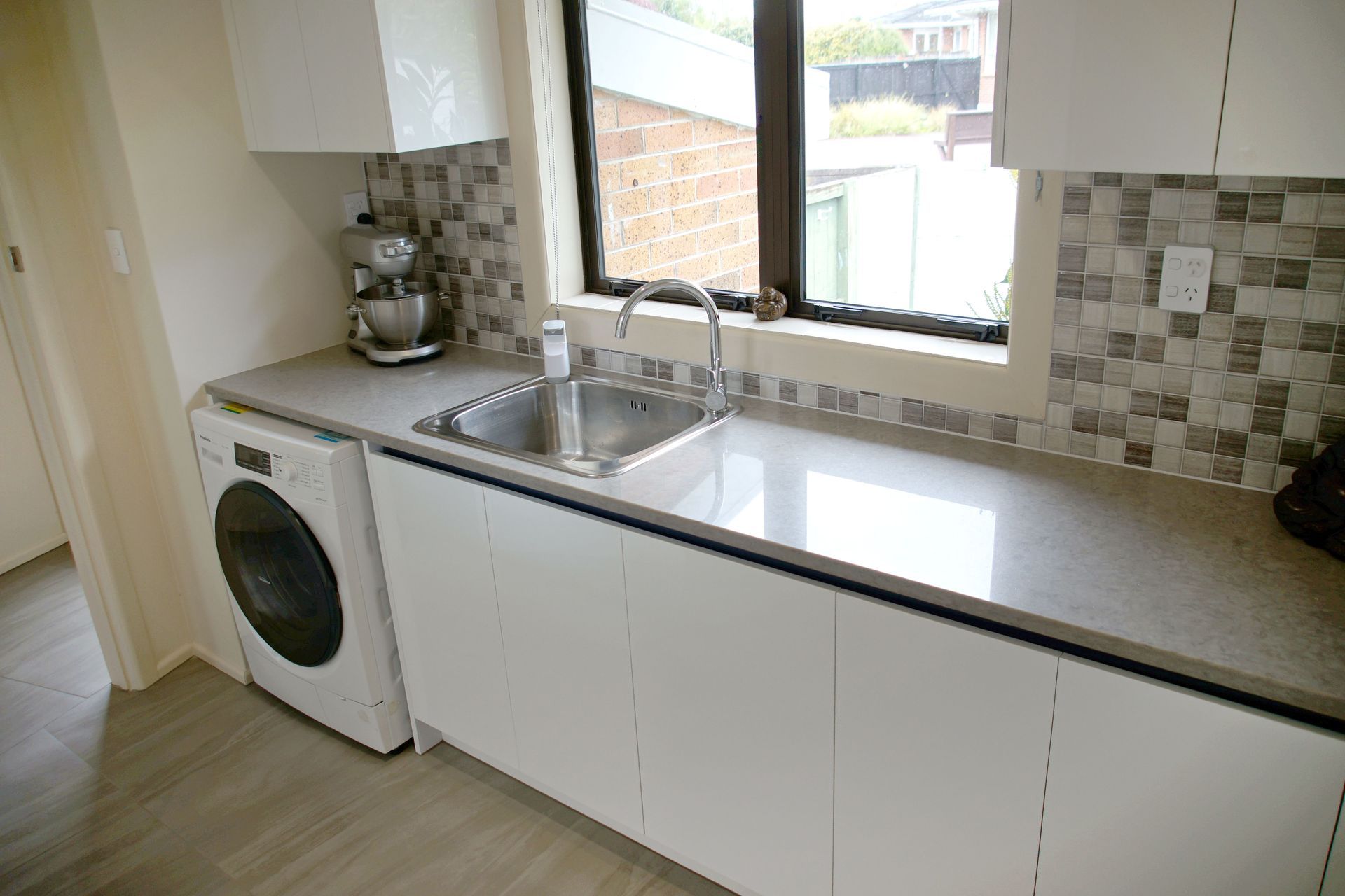 Low Maintenance Kitchen and Bathroom renovation in Auckland