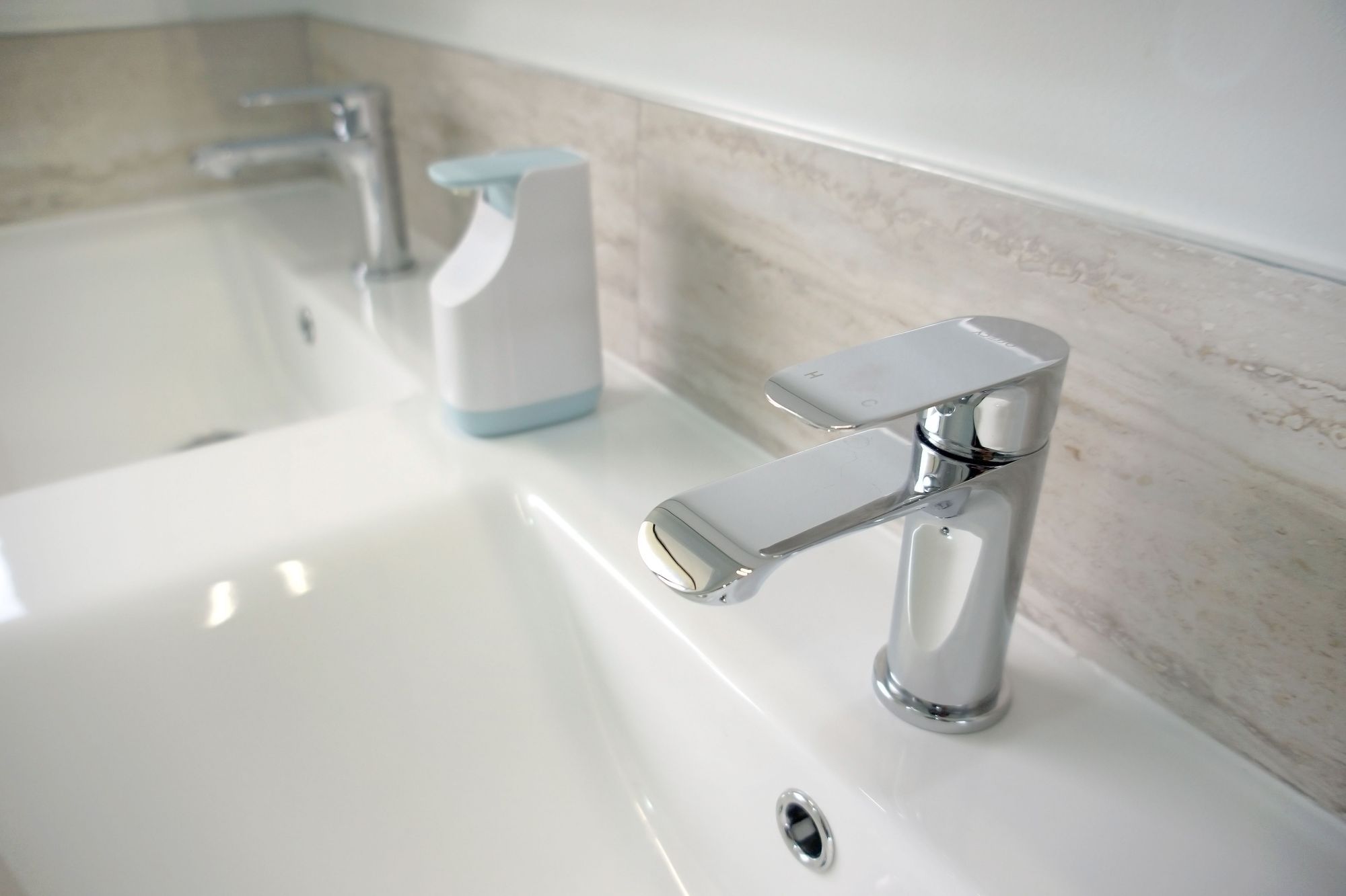 Low Maintenance Kitchen and Bathroom renovation in Auckland