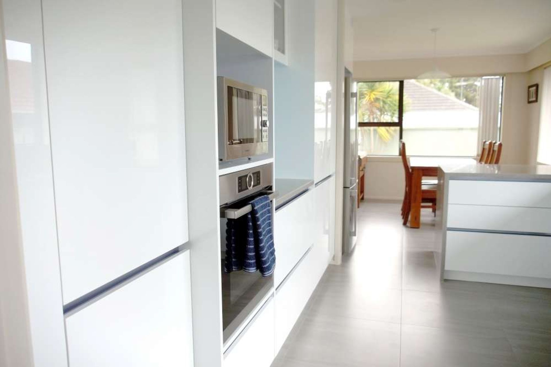 Low Maintenance Kitchen and Bathroom renovation in Auckland