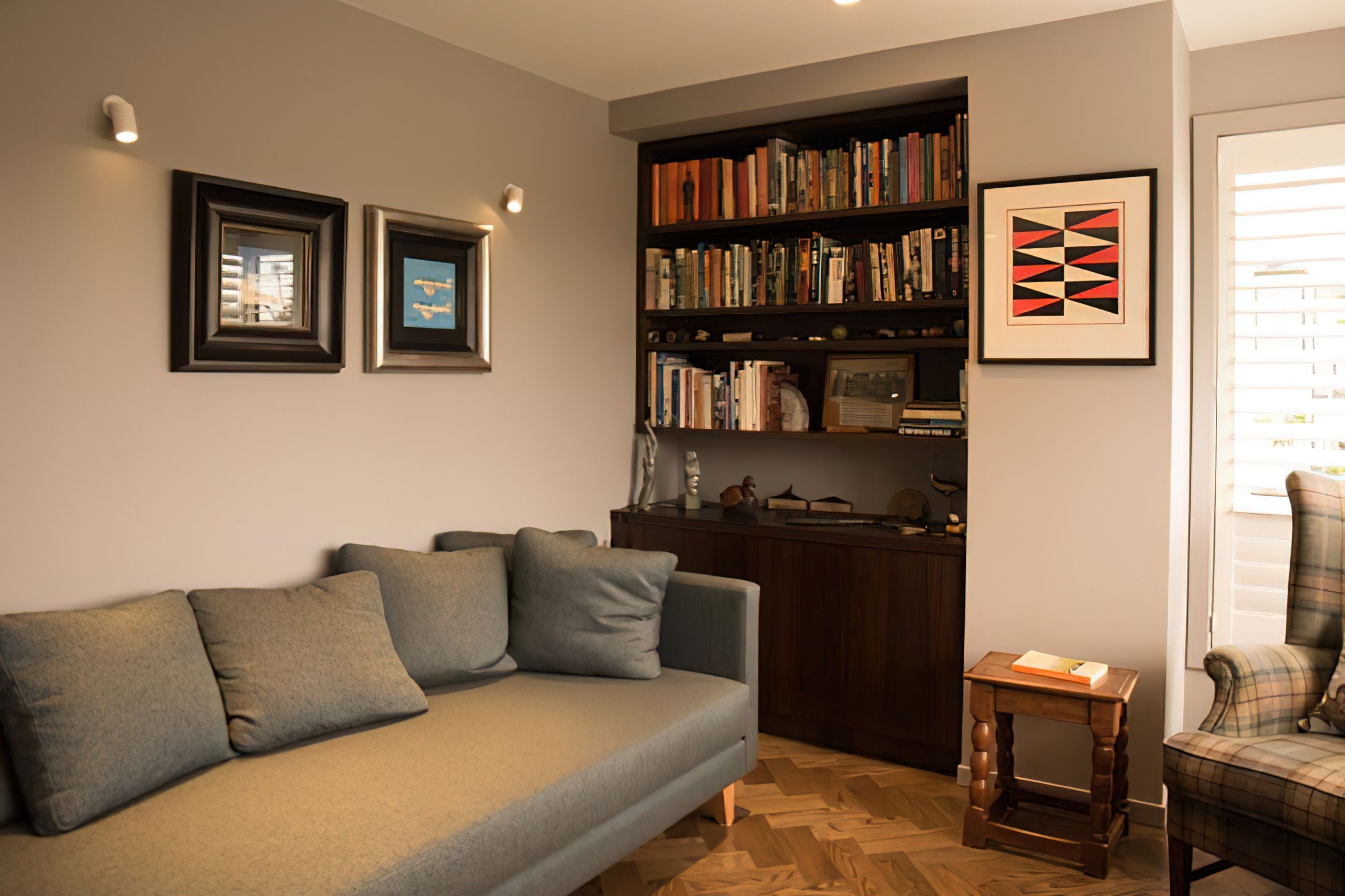 Domain Apartment