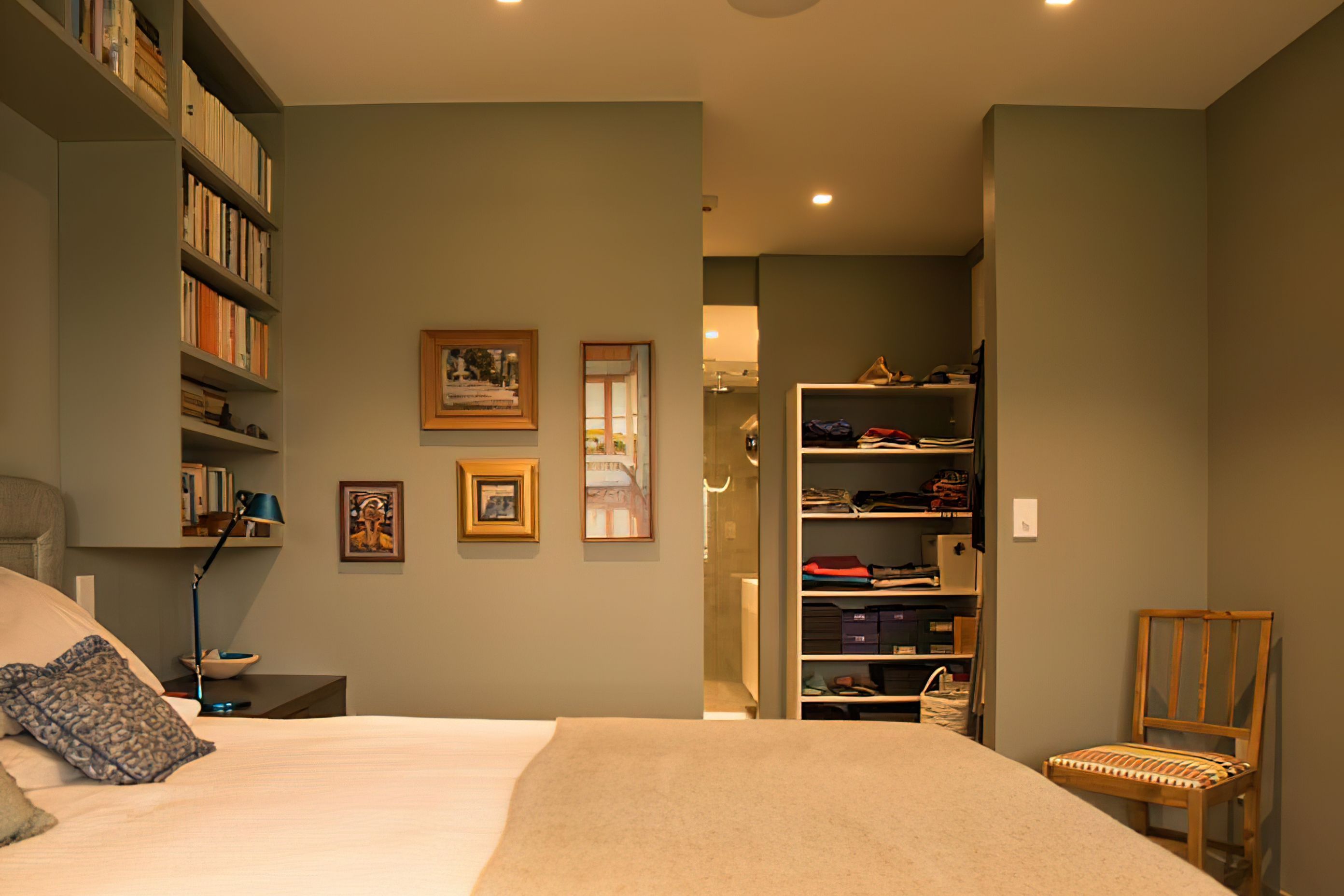 Domain Apartment