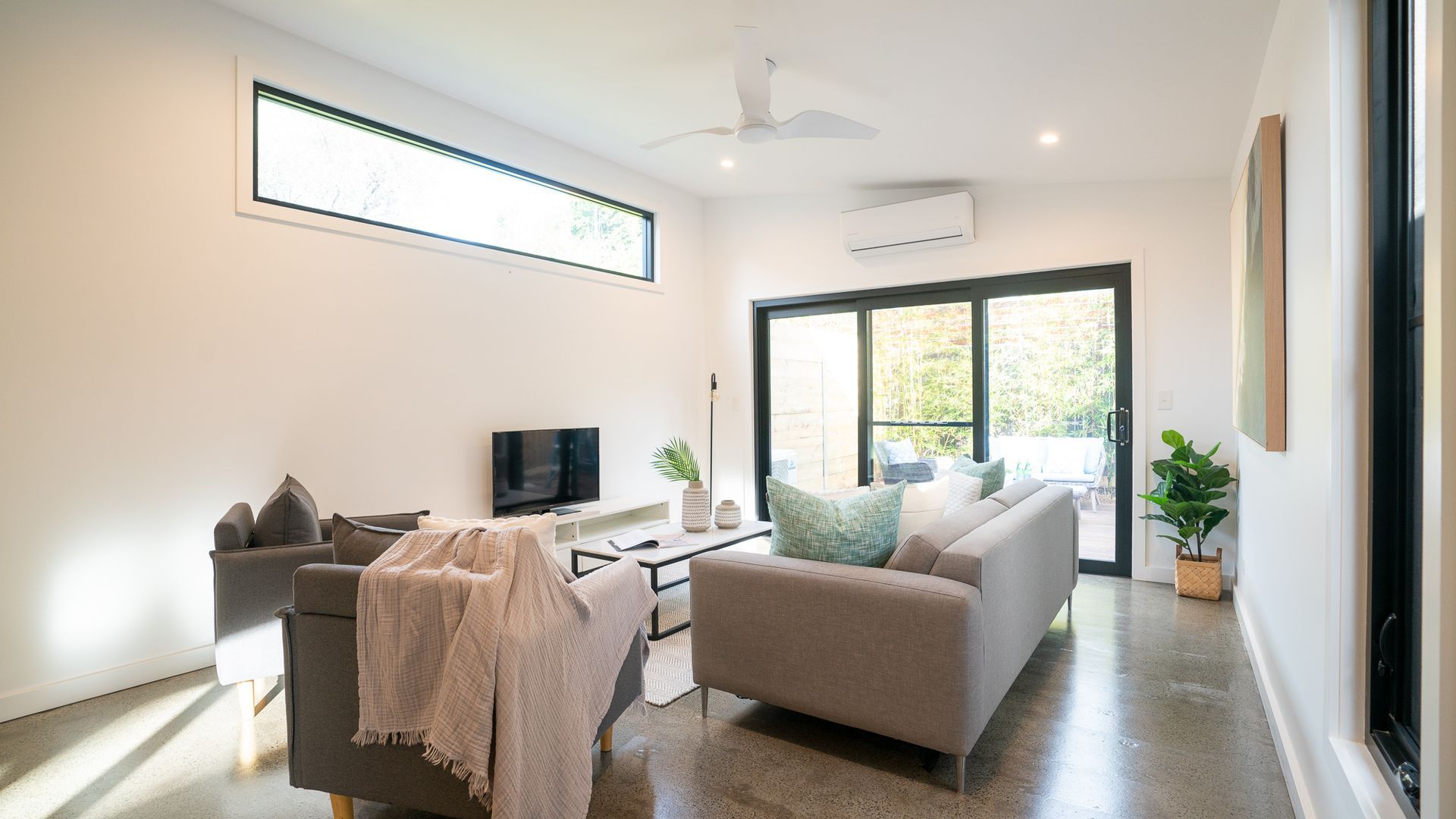 Granny Flat banner