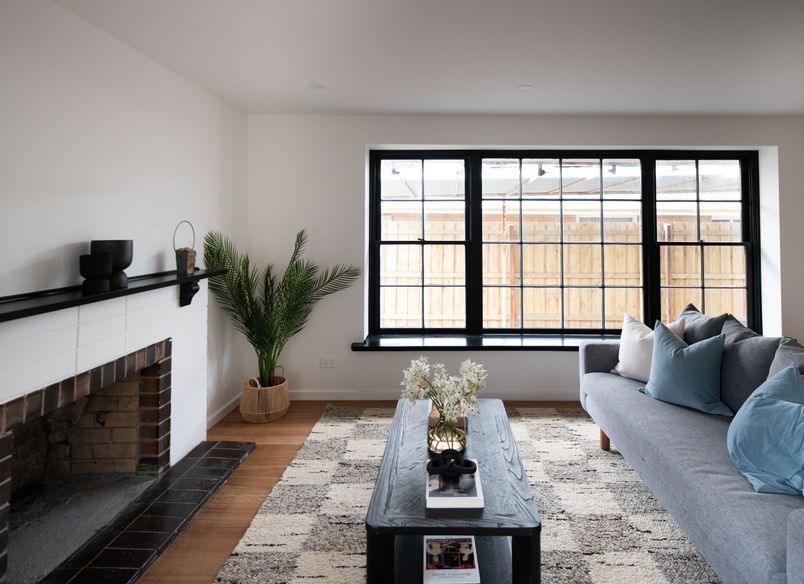 Altona Meadows Home