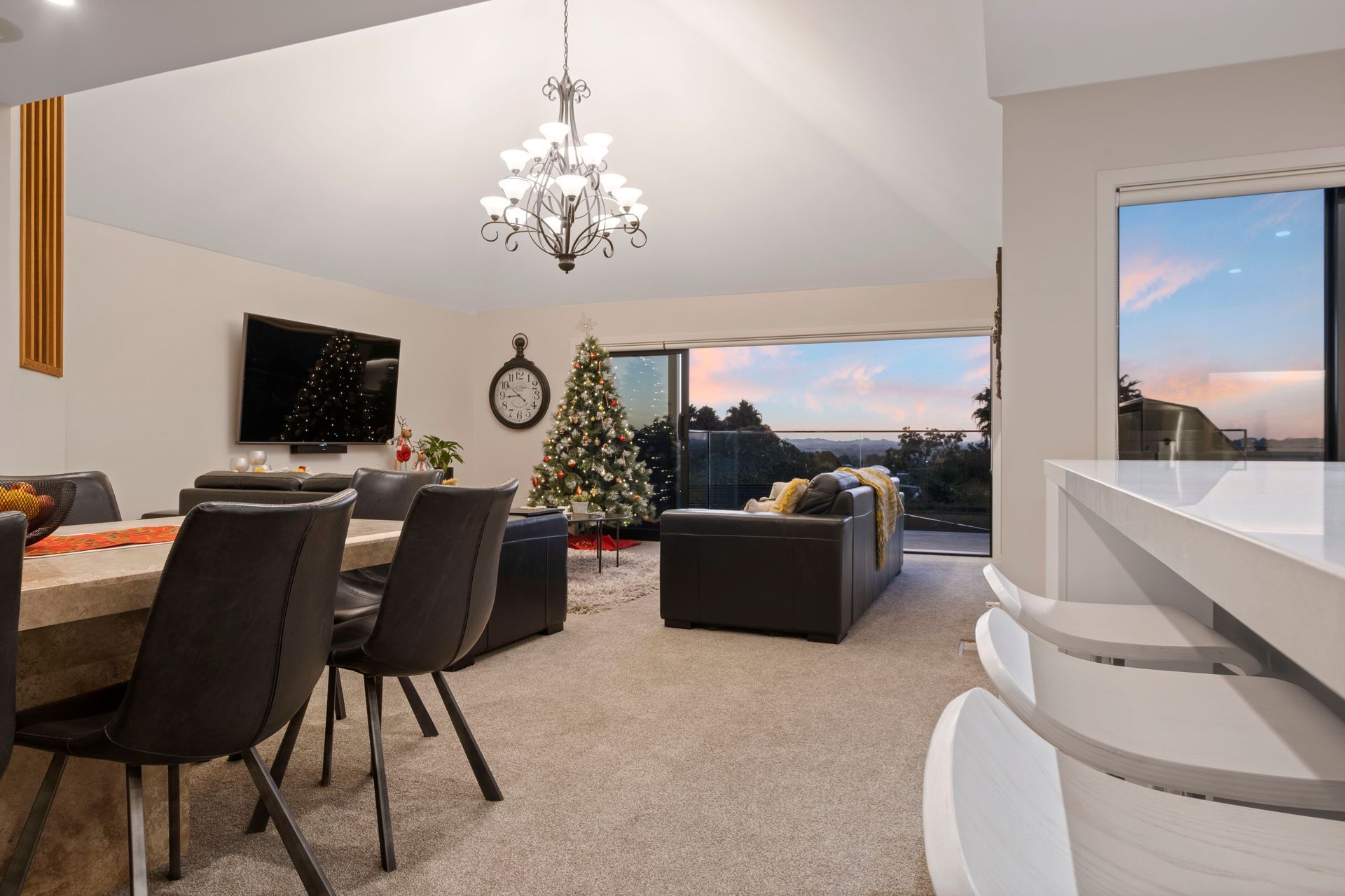 Wainoni Heights