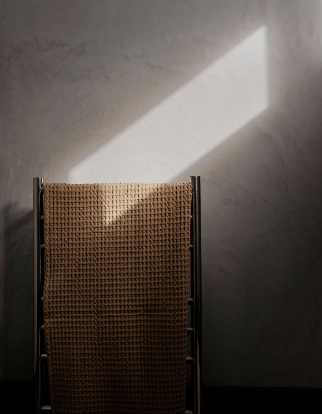 Photo by Sam Hartnett