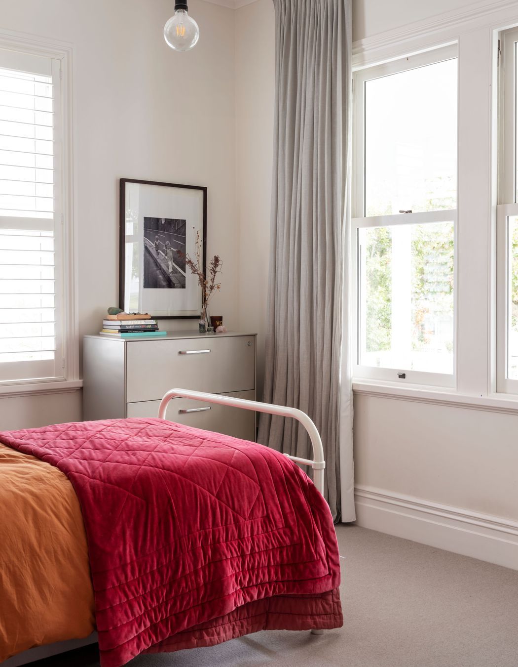 Photo by Sam Hartnett