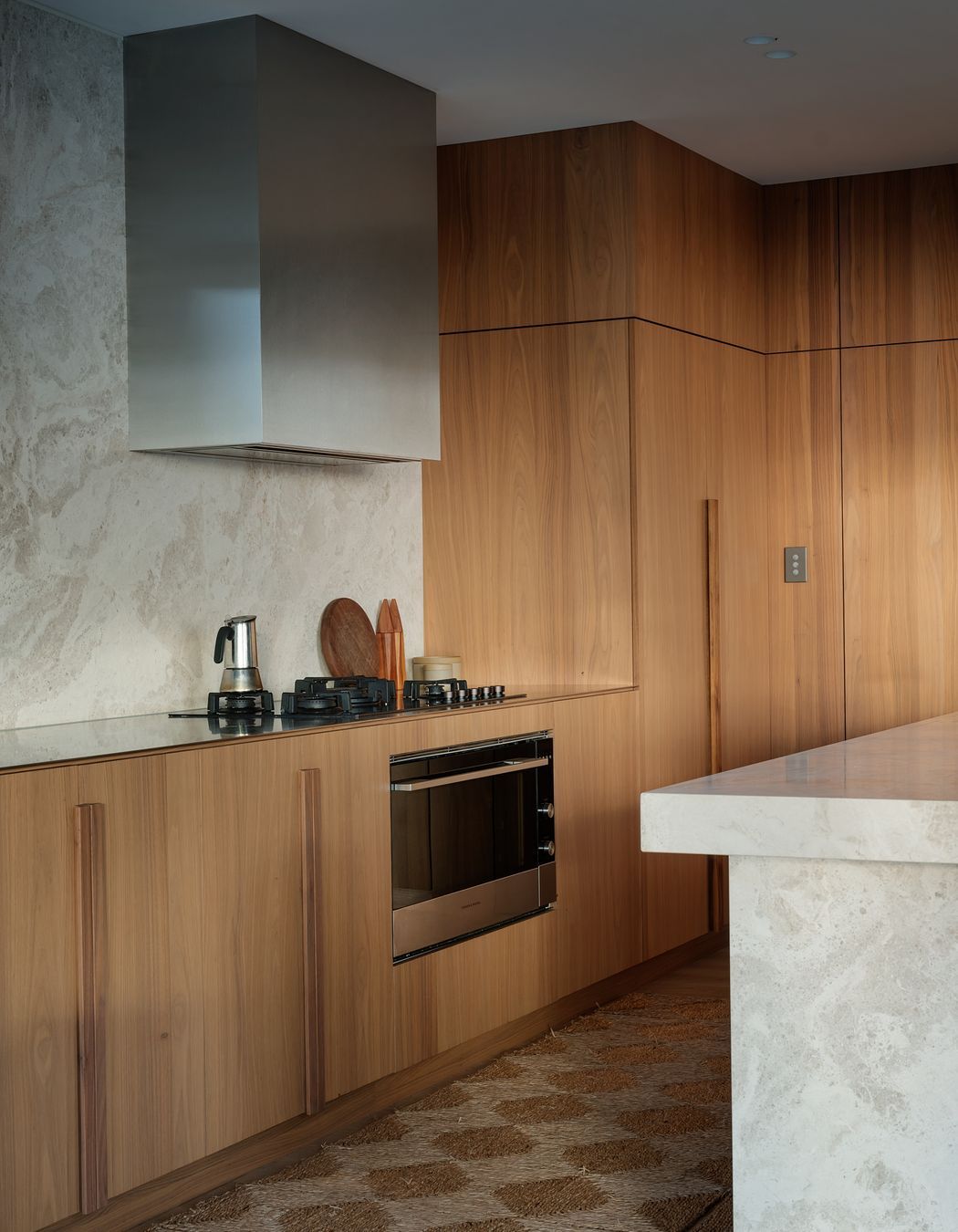 Te Atatū Residence - Timber Veneers