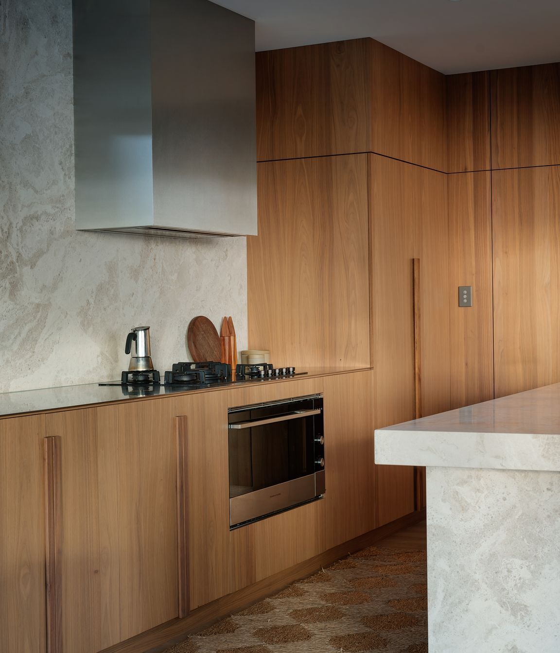 Te Atatū Residence - Timber Veneers