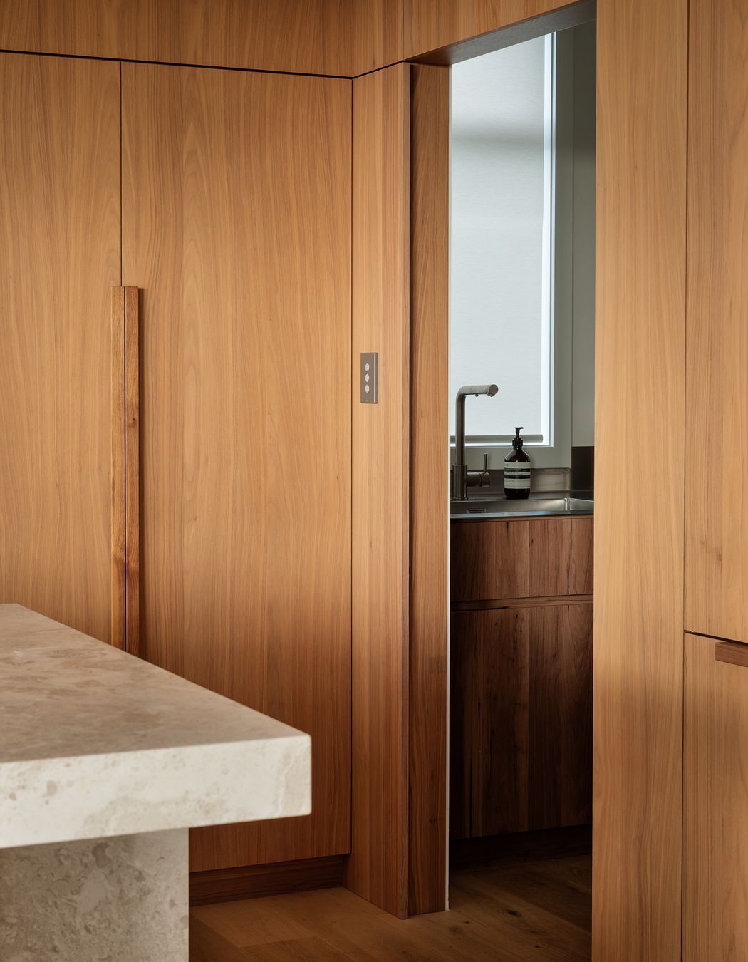 Te Atatū Residence - Timber Veneers