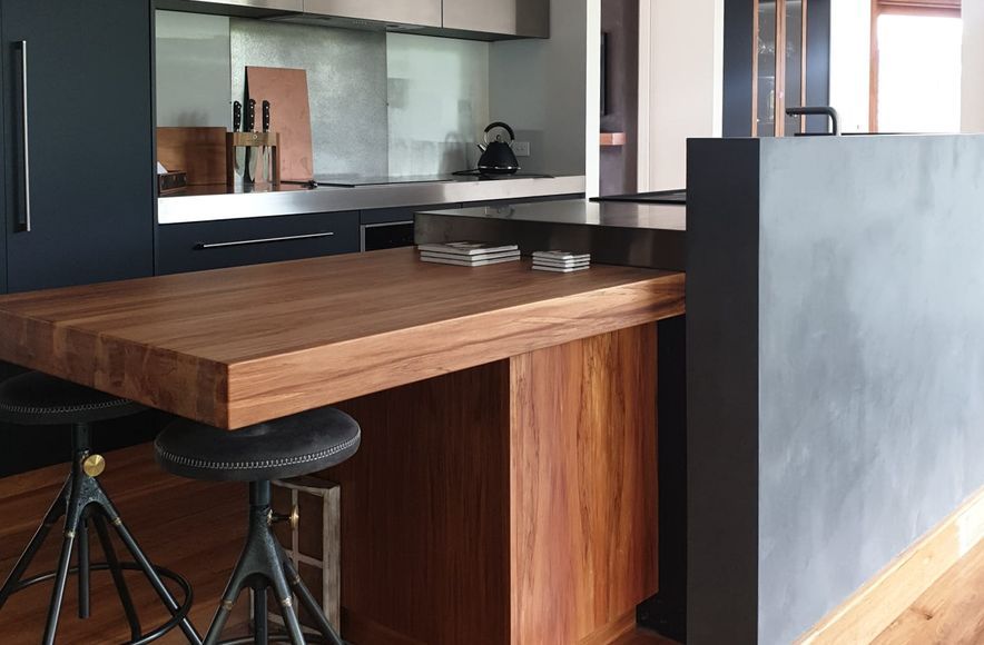 Dark Polished Plaster - Curved Kitchen Wall