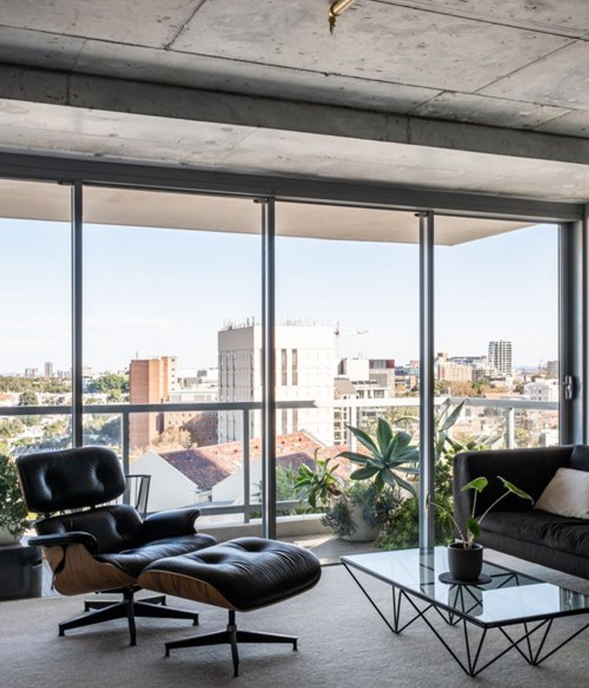 Stormy Apartment