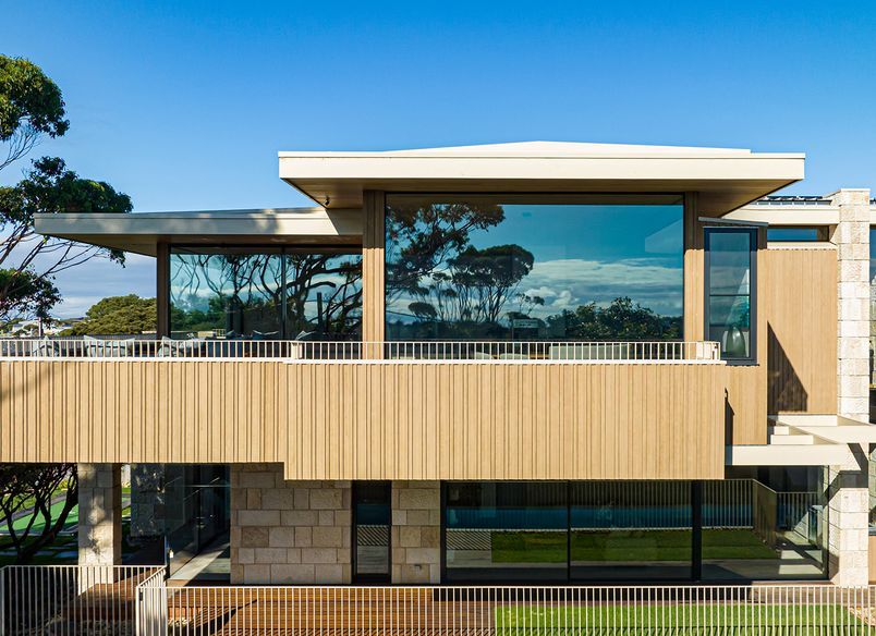 Coastal Home Cladding Point Lonsdale VIC