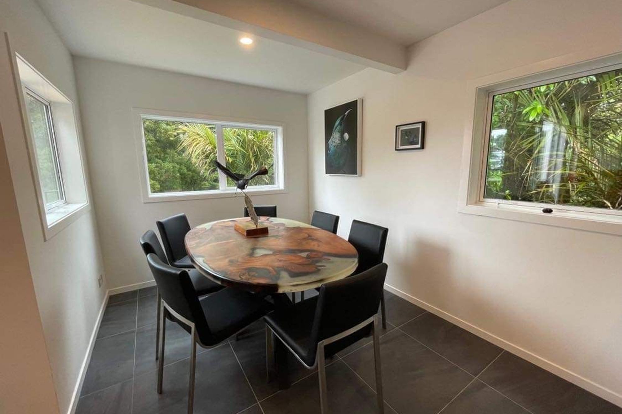 21 Rauhuia Cres, Parau