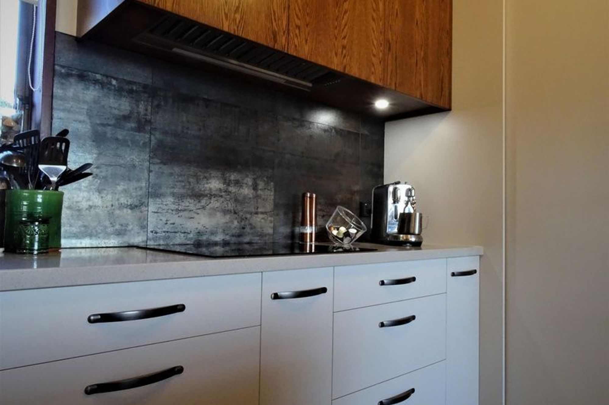 Drawer handle detail new kitchen by Ron Kirk Joinery